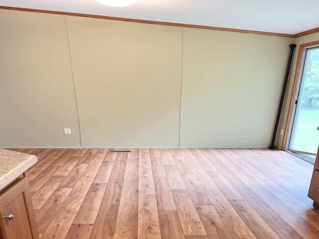 Building Photo - 31515 Marlin St