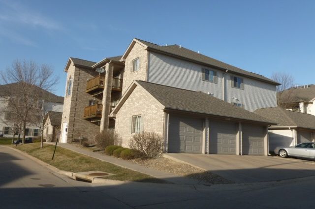 Building Photo - 515 Penn Ct
