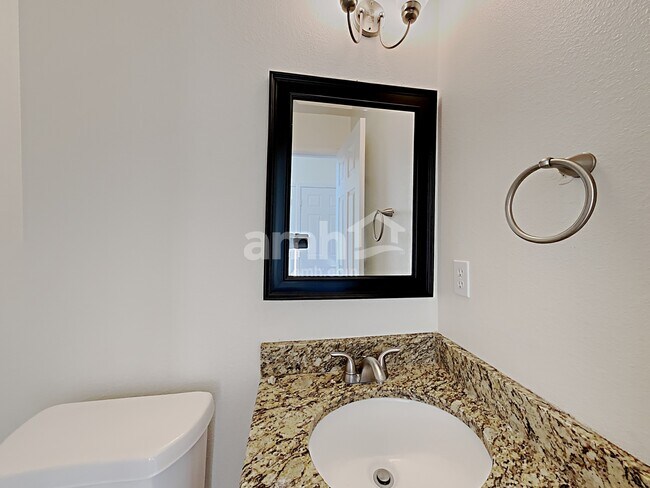 Building Photo - 1182 S Fultondale Cir