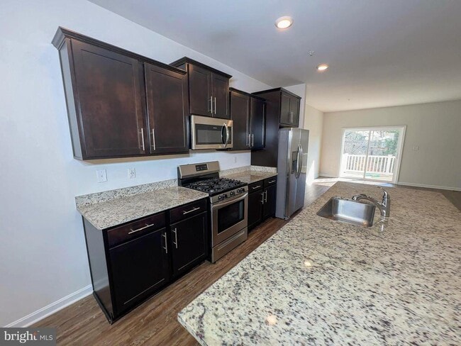 Building Photo - 1713 Red Fox Trl