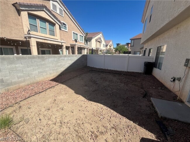 Building Photo - 6090 Allred Pl