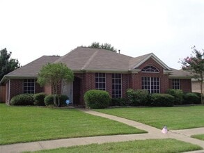 Building Photo - 7510 Colfax Dr