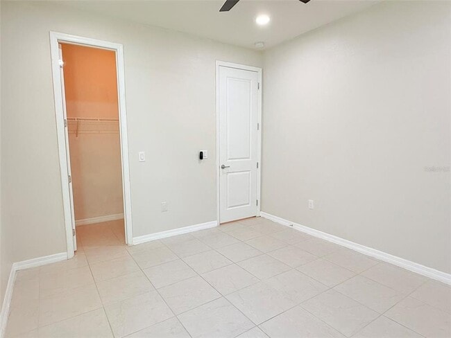 Building Photo - 10844 Rolling Moss Rd