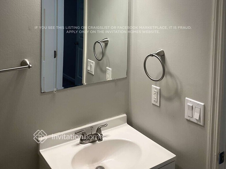 Building Photo - 2018 Spicers Ln