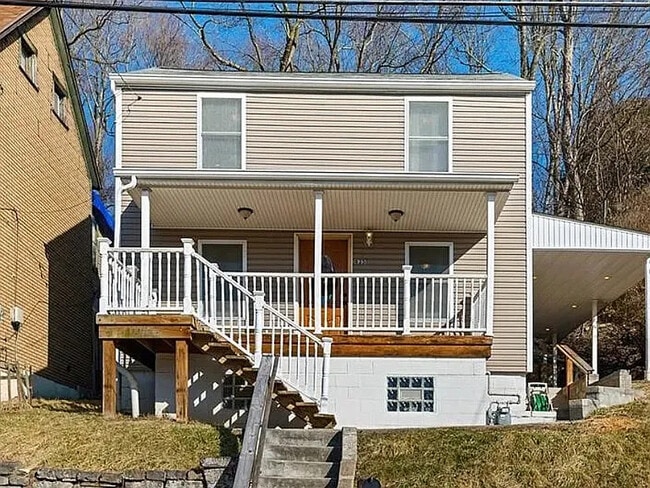 Building Photo - 635 Valley St