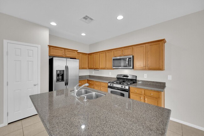 Building Photo - 1548 Otero Valley Ct