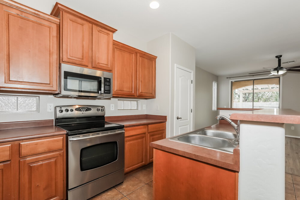 Building Photo - 3875 S Dew Drop Ln