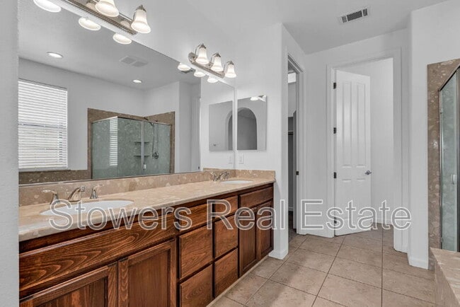 Building Photo - 4685 Malayan St