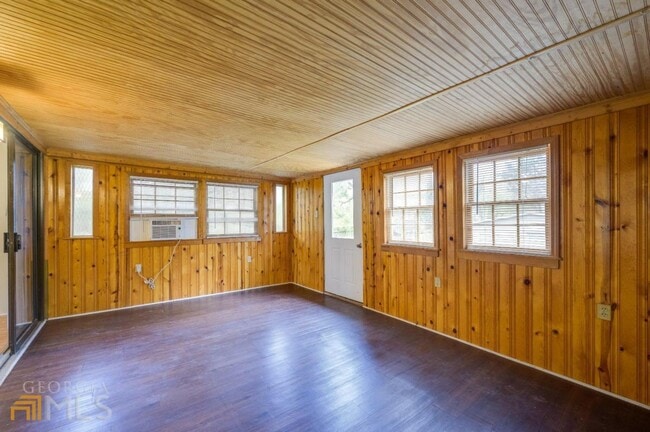 Building Photo - 2907 Oxford Way NW