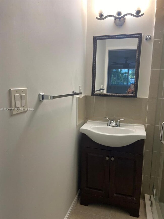 Building Photo - 6720 Charleston St