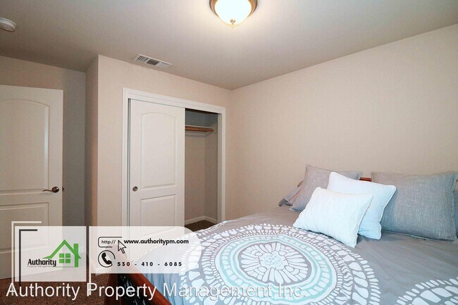 Building Photo - 3 br, 2.5 bath House - 573 Mission De Oro ...