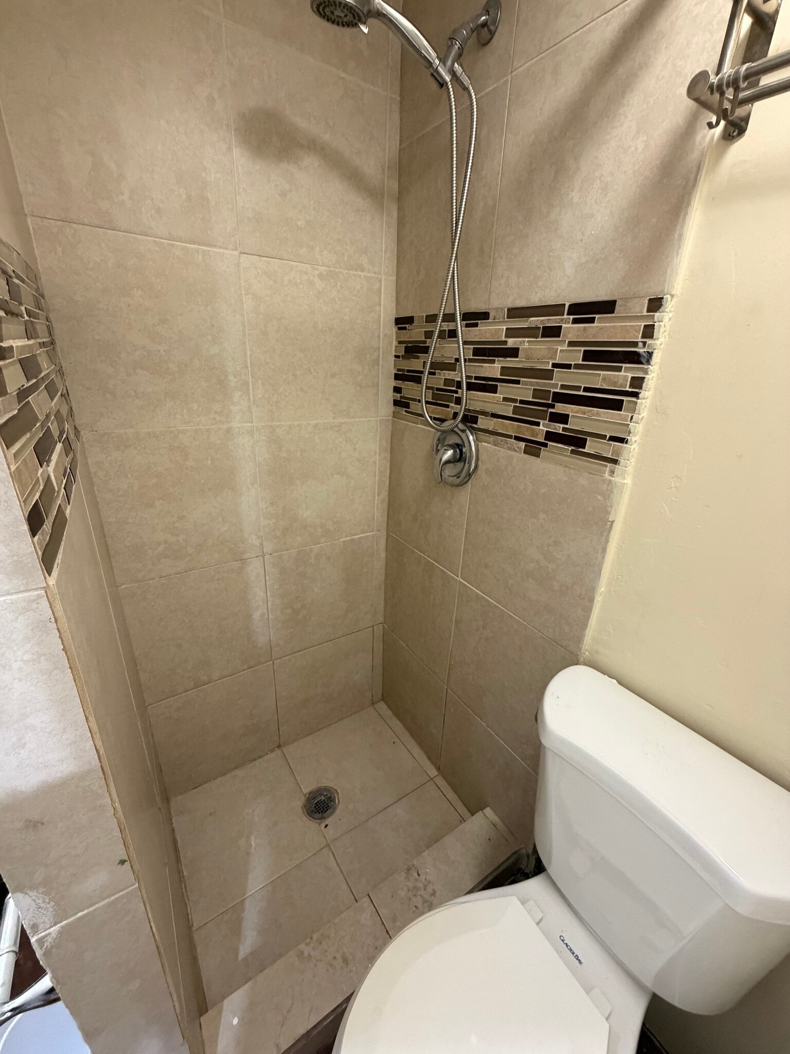 Building Photo - 1410 N 65th Ter