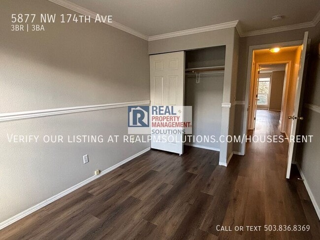 Building Photo - 5877 NW 174th Ave