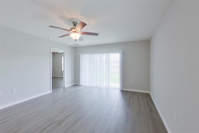 Building Photo - 8595 SW 43rd Ter