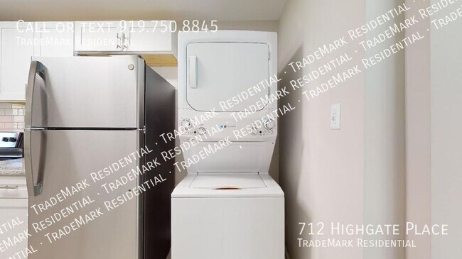 Building Photo - 712 Highgate Pl