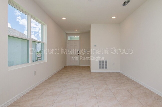 Building Photo - 4228 Looking Glass Pl