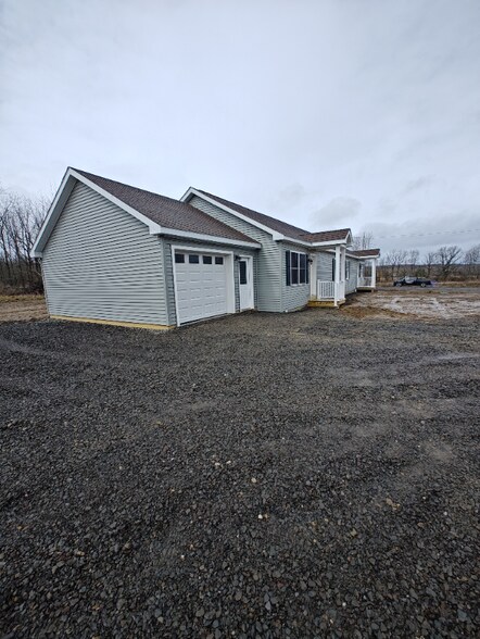 Building Photo - 6013 Cameron Dr