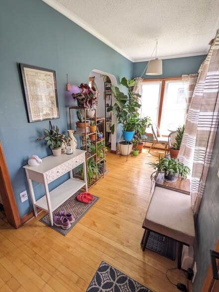 Building Photo - 3623 Lyndale Ave S