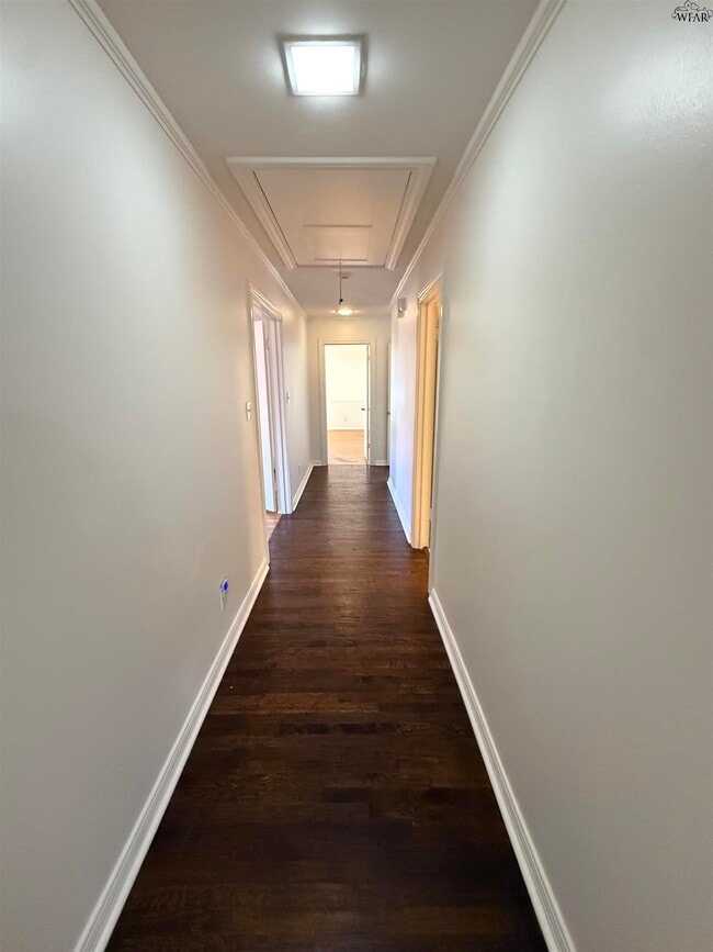 Building Photo - 2208 Avondale St