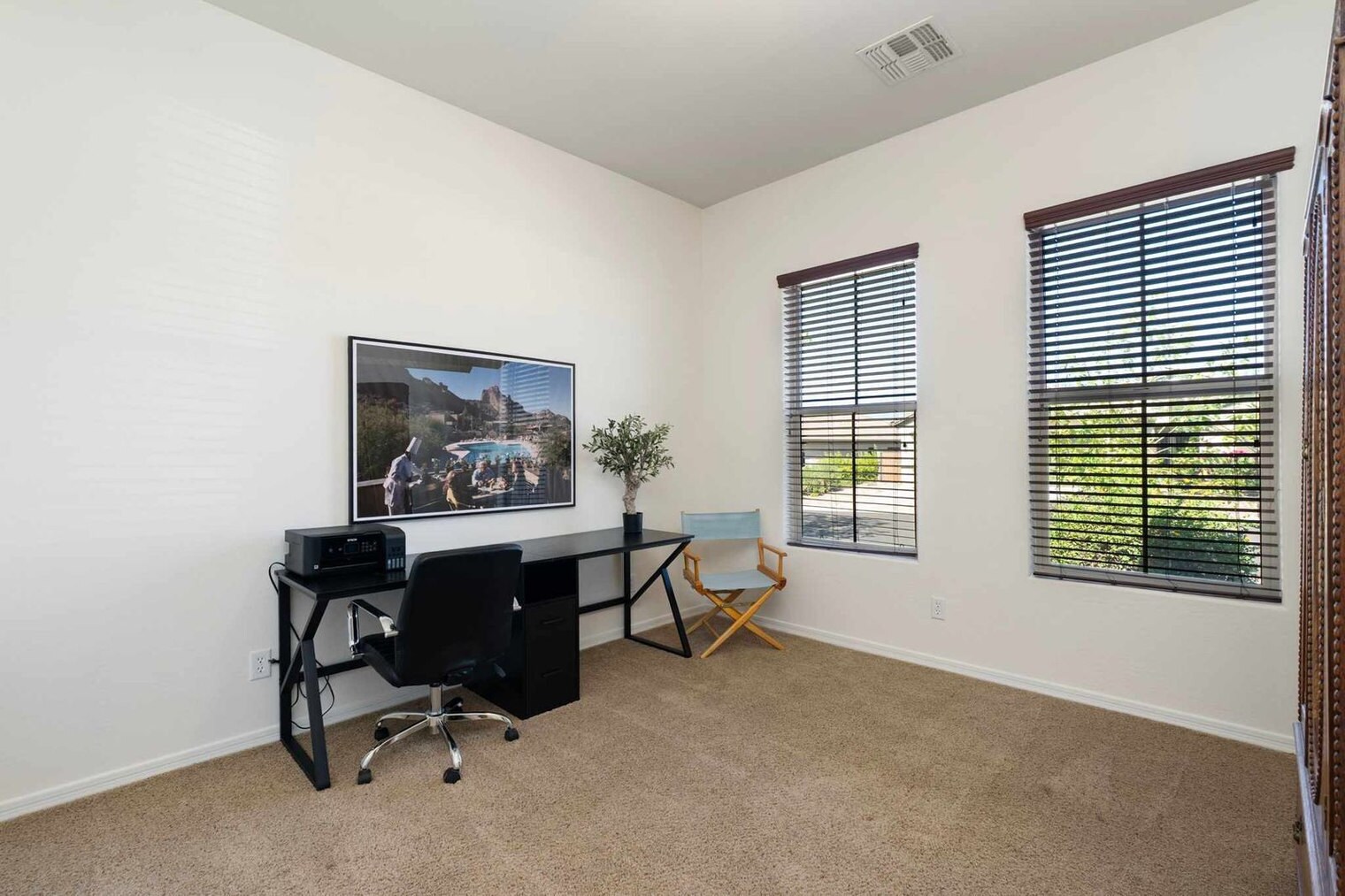 Building Photo - 2253 W River Rock Trail