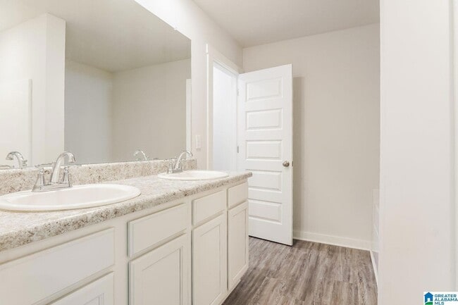 Building Photo - 5505 Cathwick Trce