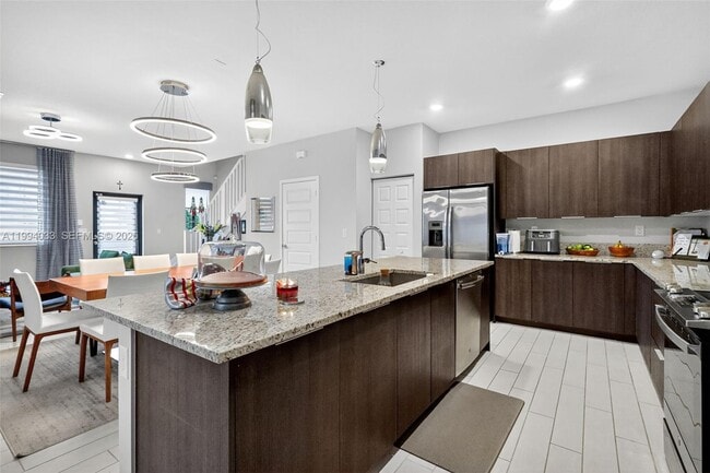 Building Photo - 4740 NW 84th Ave