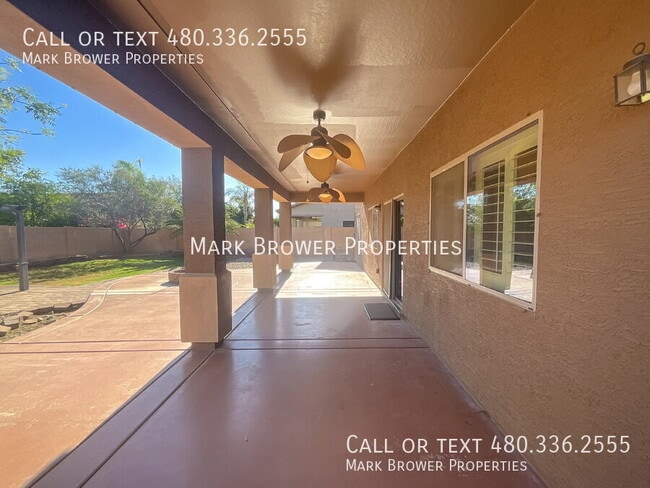Building Photo - 724 W Dragon Tree Ave