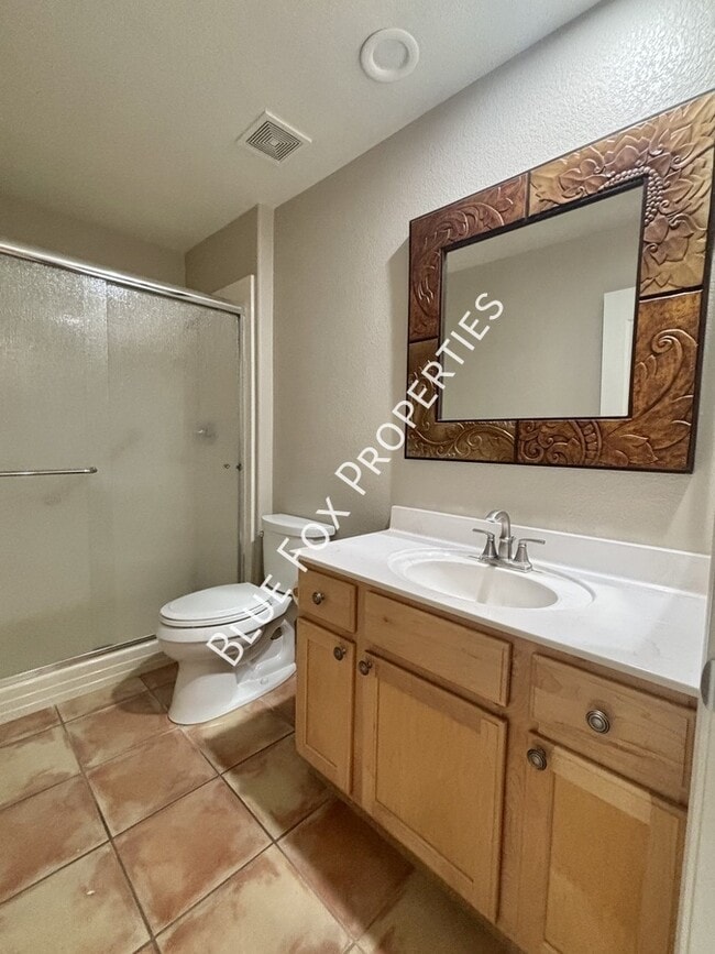 Building Photo - 10163 E Falcon Point Dr