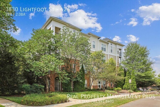 Building Photo - 3830 Lightfoot St
