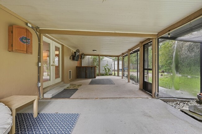 Building Photo - 4731 NW 39th St