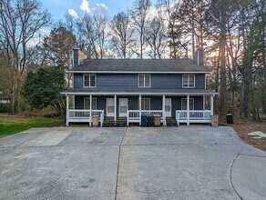 Building Photo - Cozy 2 Bedroom Unit in Garner!