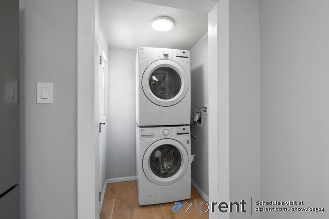 Building Photo - 3827 West St