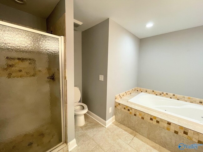 Building Photo - 6659 Steeplechase Dr NW