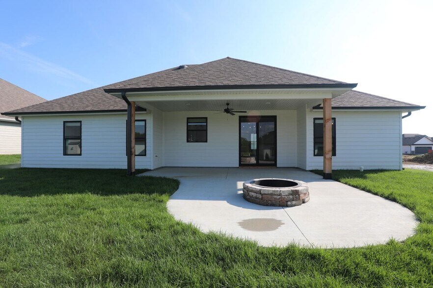 Building Photo - 4605 Chambers Bay Dr