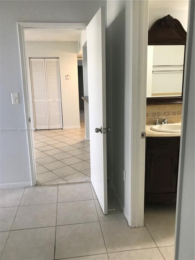 Building Photo - 7075 NW 186th St