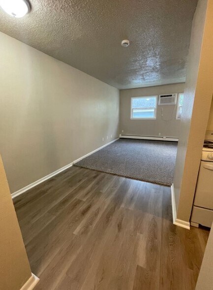 Building Photo - 1313 21st St