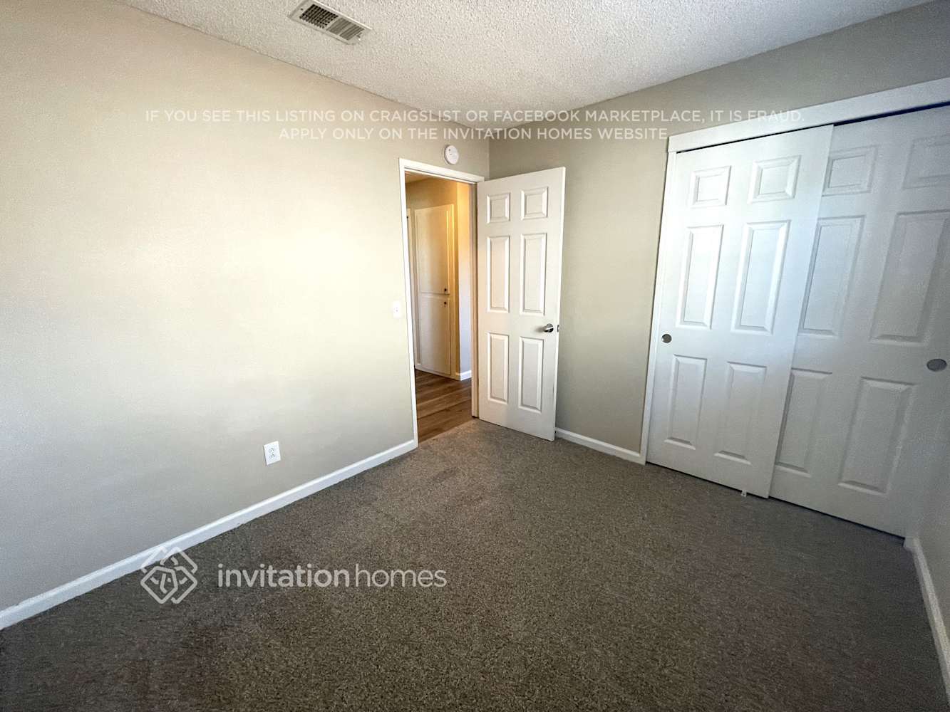 Building Photo - 518 Trumpeter Dr