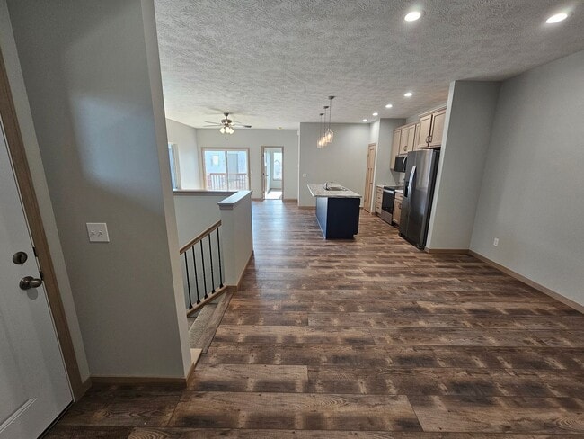 Building Photo - Tunis Drive Townhomes