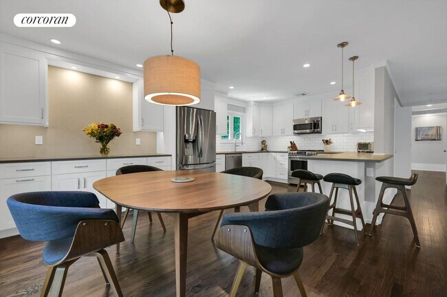 Building Photo - 94 Ridge Rd W