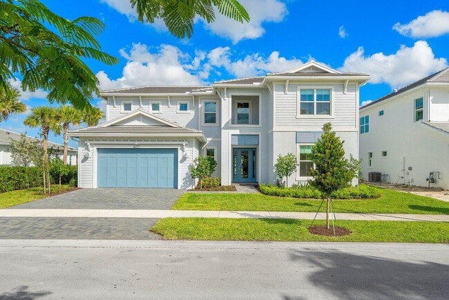 Building Photo - 9237 Crestview Cir