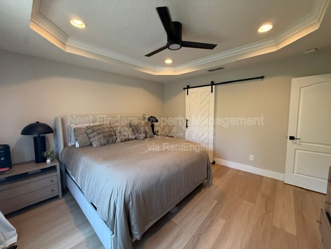 Building Photo - 7039 Beauhaven Ct