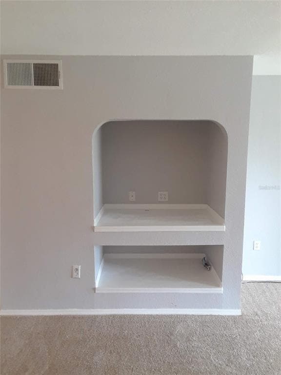 Building Photo - 14001 Fairway Island Dr