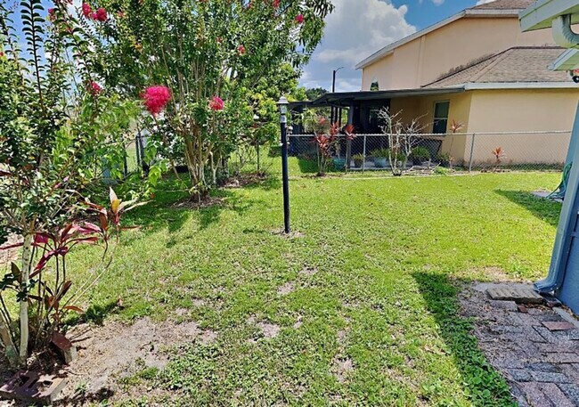 Building Photo - 103 Coralwood Cir