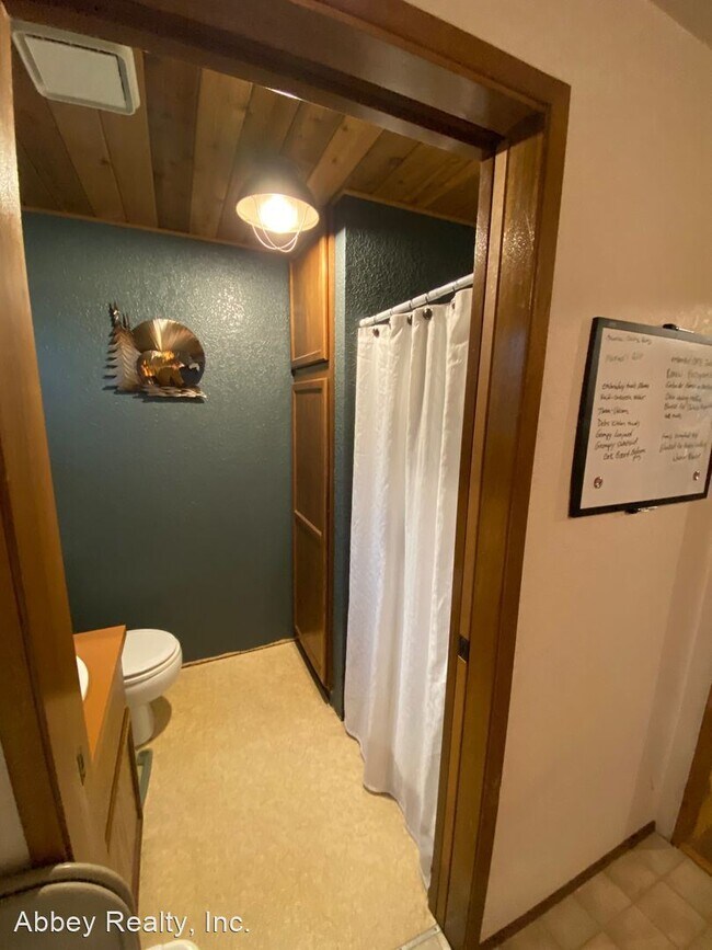 Building Photo - 3 br, 2 bath House - 1266 Bay Loop SW