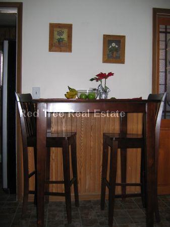 Building Photo - 49 Montfern Ave