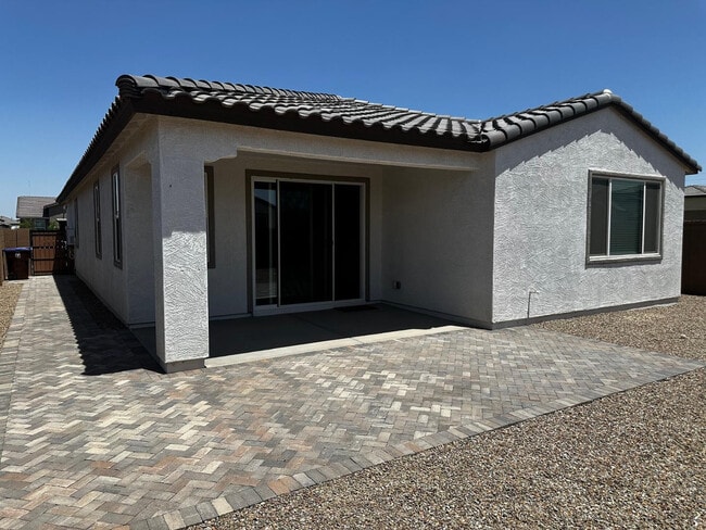Building Photo - 3269 E Baler Dr