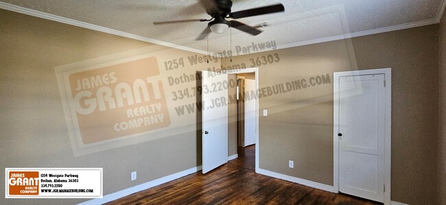 Building Photo - 310 W Lafayette St
