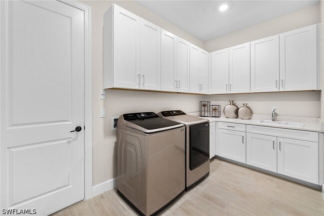Building Photo - 17489 Aquila Ct
