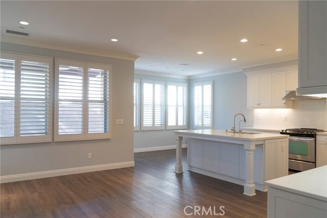 Building Photo - 37 Larkfield