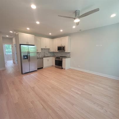 Building Photo - 6312 S Rhodes Ave